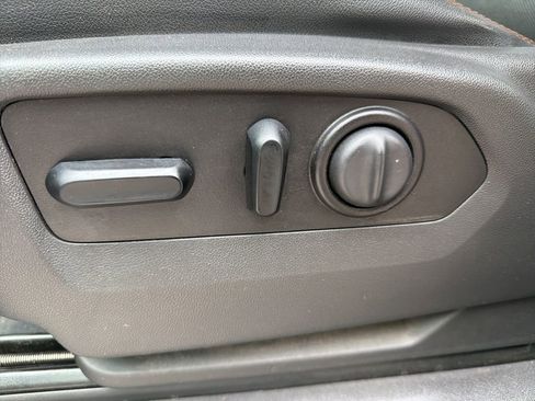 Used 2021 GMC Sierra 1500 AT4 w/ AT4 Premium Package image 14