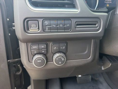 Used 2021 Chevrolet Tahoe Z71 image 12