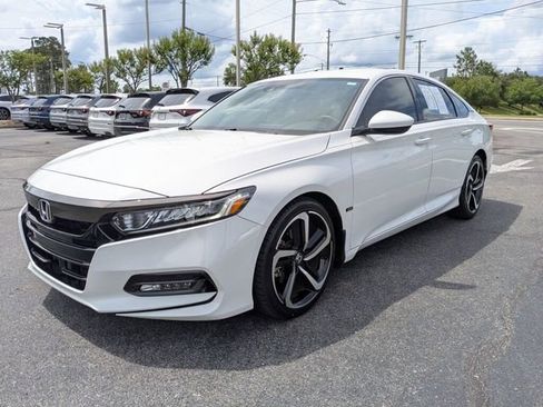 Used 2020 Honda Accord Sport image 6
