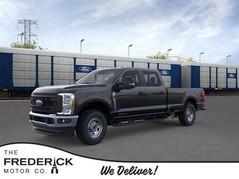 New 2026 Ford F350 XL image 1