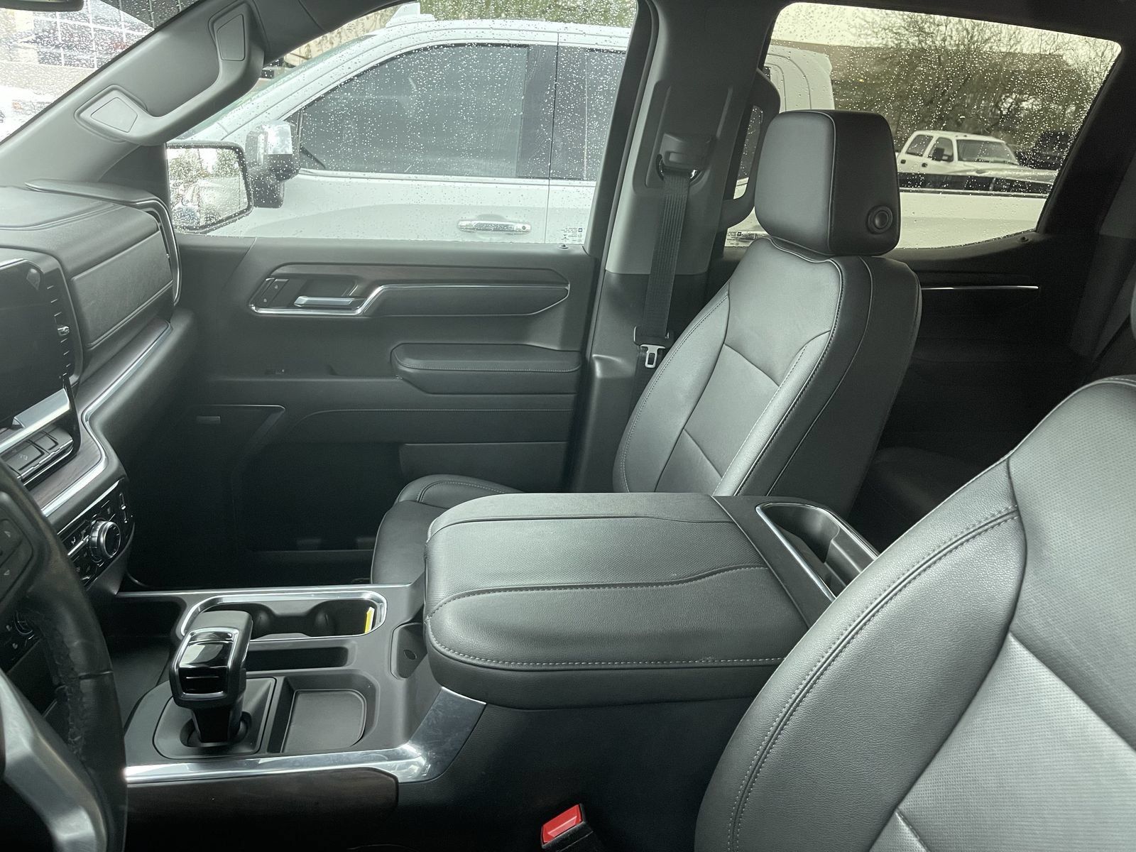 Used 2023 GMC Sierra 1500 SLT w/ SLT Convenience Package AWD/4WD image 10