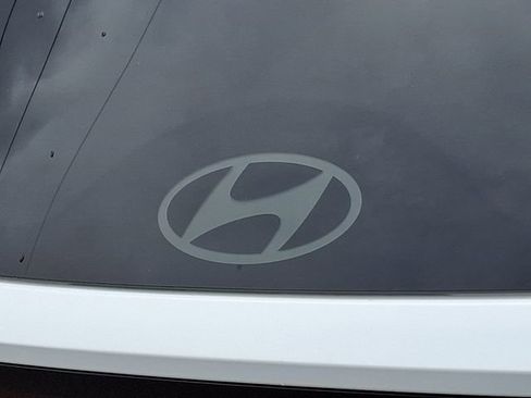 Used 2025 Hyundai Tucson SEL FWD image 33