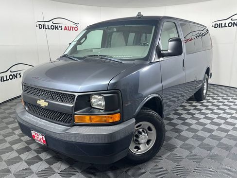 Used 2017 Chevrolet Express 2500 LS RWD image 1
