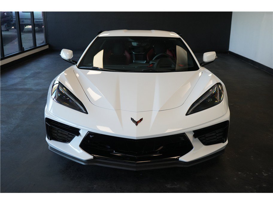 Used 2022 Chevrolet Corvette Stingray Preferred Cpe w/ Z51 Performance Package RWD image 2