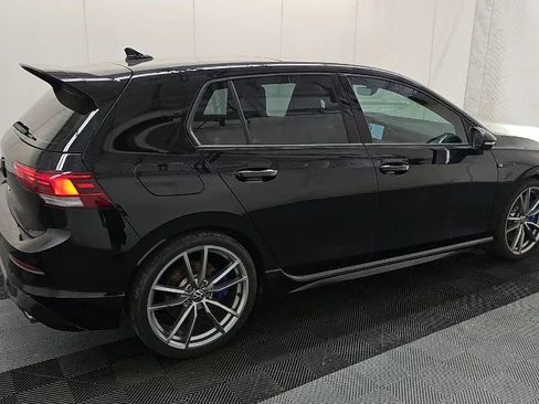 Used 2024 Volkswagen Golf R AWD/4WD image 4
