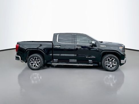 Used 2026 GMC Sierra 1500 SLT RWD image 8