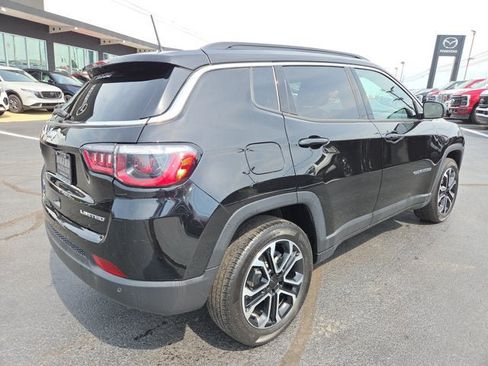 Used 2023 Jeep Compass Limited AWD/4WD image 5
