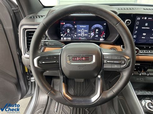 Certified 2024 GMC Canyon AT4 w/ Canyon Safety Plus Package image 11
