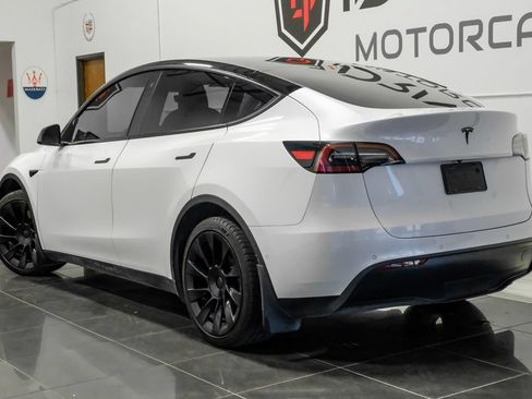 Used 2021 Tesla Model Y Long Range AWD/4WD image 14