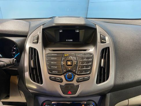 Used 2017 Ford Transit Connect XLT image 27