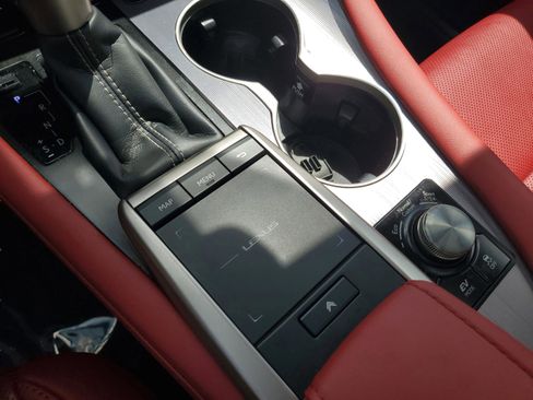 Used 2022 Lexus RX 450h F Sport image 31