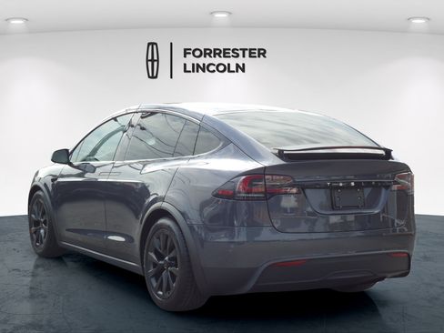 Used 2023 Tesla Model X AWD/4WD image 5