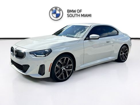Certified 2024 BMW 230i xDrive Coupe w/ Convenience Package image 3