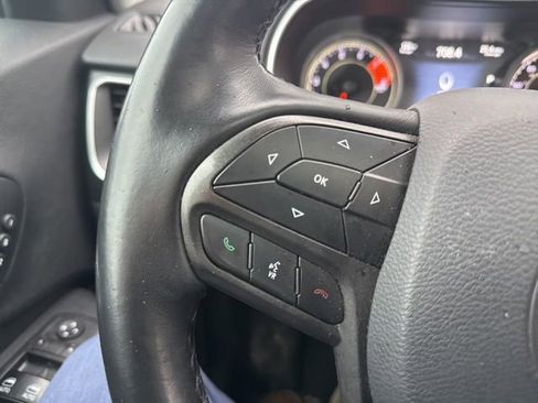 Used 2019 Jeep Cherokee Trailhawk AWD/4WD image 15