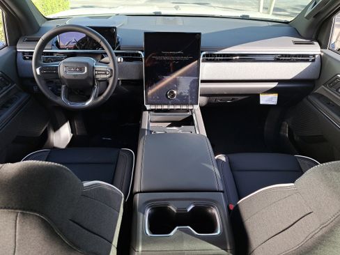 New 2026 GMC Sierra EV Elevation image 15