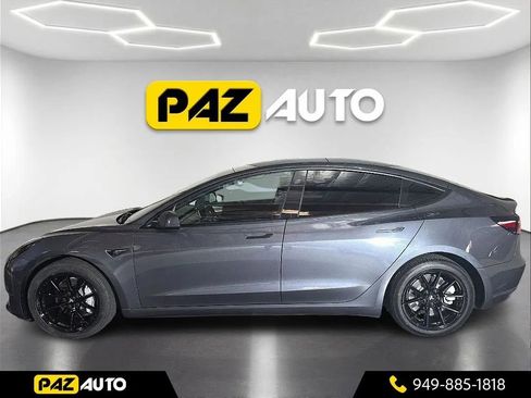 Used 2022 Tesla Model 3 Long Range AWD/4WD image 2