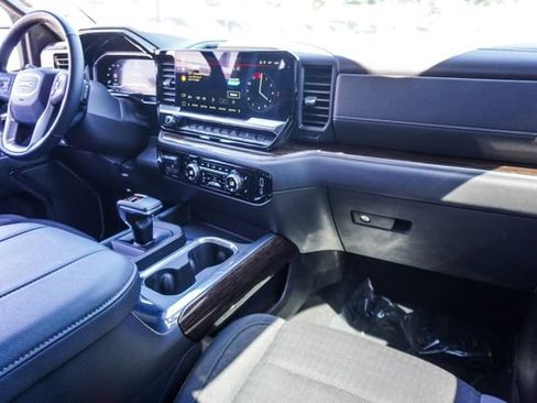 Used 2023 GMC Sierra 1500 Elevation AWD/4WD image 10