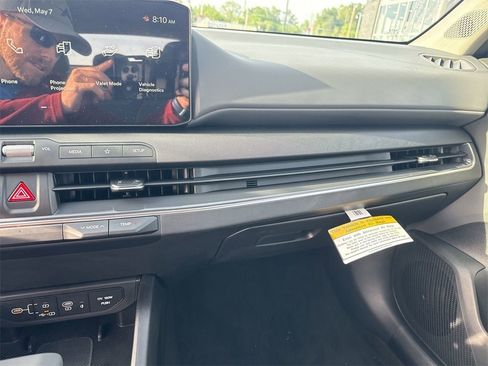 New 2025 Kia K4 EX image 10
