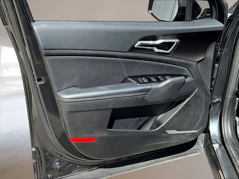 Certified 2023 Kia Sportage EX AWD/4WD image 19