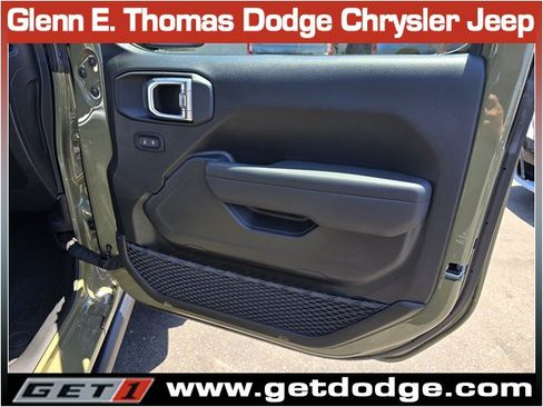 Used 2026 Jeep Wrangler Unlimited Sport AWD/4WD image 36