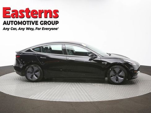 Used 2019 Tesla Model 3 Standard Range Plus image 44