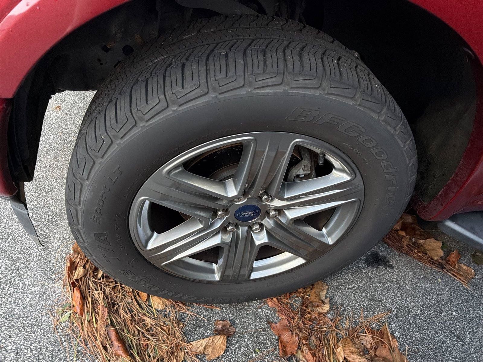 Used 2019 Ford F150 XLT w/ Equipment Group 302A Luxury RWD image 10