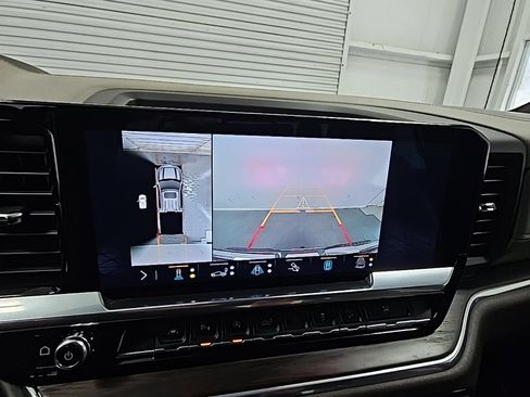 Used 2023 GMC Sierra 1500 SLT w/ SLT Premium Plus Package image 18