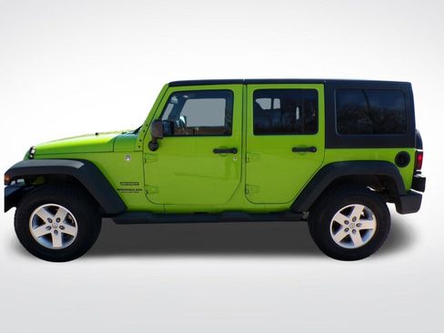 Used 2013 Jeep Wrangler Unlimited Sport AWD/4WD image 2