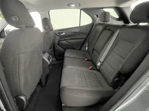 Used 2023 Chevrolet Equinox LT w/ Driver Convenience Package image 43