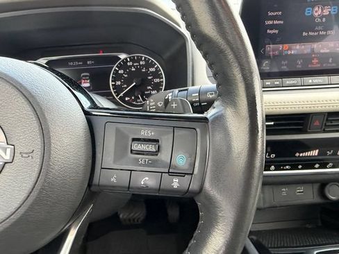 Used 2023 Nissan Rogue SV w/ SV Premium B Package AWD/4WD image 13
