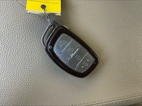 Used 2018 Hyundai Sonata SEL w/ Tech Package 04 FWD image 37