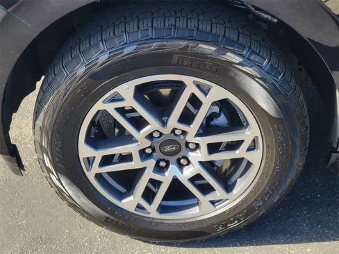 Used 2025 Ford Expedition Max Active image 11