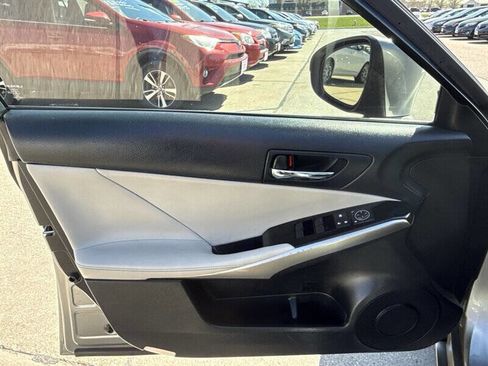 Used 2014 Lexus IS 250 AWD w/ Navigation Package image 17