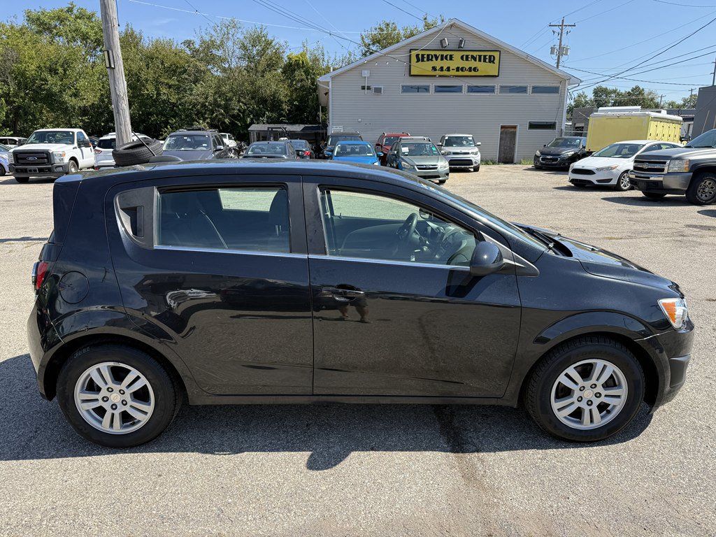 Used 2015 Chevrolet Sonic LT FWD image 6