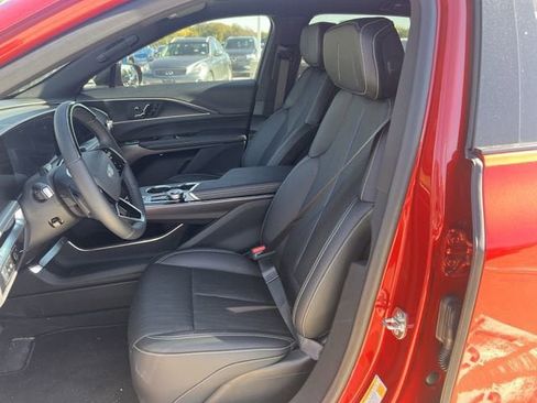 New 2026 Cadillac Lyriq Luxury image 21