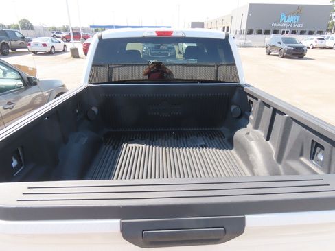 Used 2016 Ford F150 XLT RWD image 13