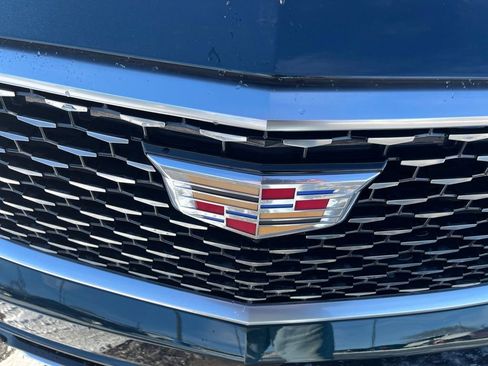 Used 2025 Cadillac XT6 Premium Luxury w/ LPO, Floor Liner Package image 35
