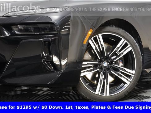 Certified 2025 BMW 760i xDrive w/ Executive Package image 3