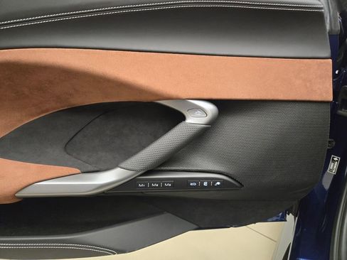 Used 2024 Ferrari 296 GTS image 32