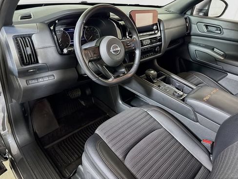 Used 2024 Nissan Pathfinder Rock Creek AWD/4WD image 7