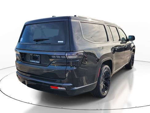 New 2026 Jeep Grand Wagoneer L Limited image 6