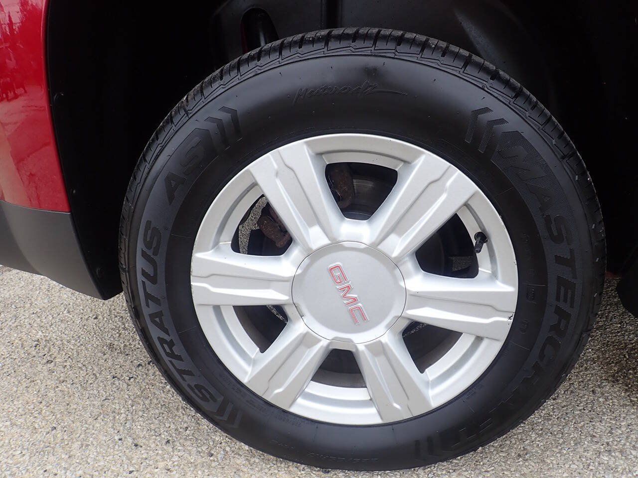Used 2015 GMC Terrain SLE AWD/4WD image 30
