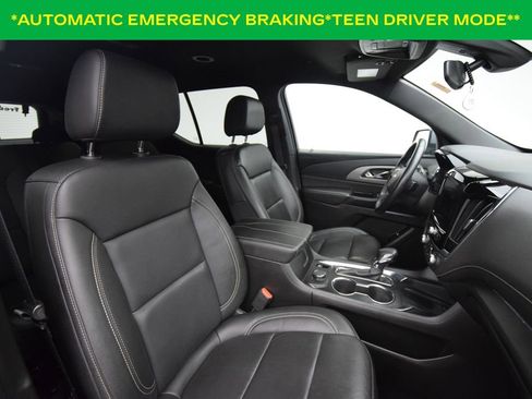Used 2023 Chevrolet Traverse LT w/ LPO, Floor Liner Package AWD/4WD image 17