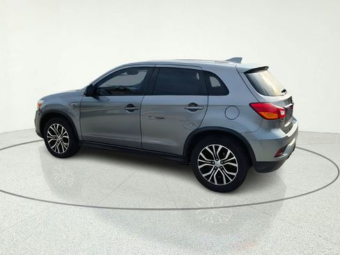 Used 2019 Mitsubishi Outlander Sport SE FWD image 4