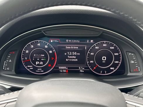 Used 2018 Audi Q7 3.0T Prestige w/ Prestige Package AWD/4WD image 17