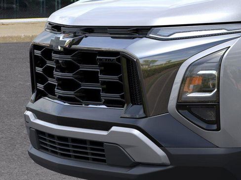 New 2026 Chevrolet Equinox ACTIV w/ Convenience Package III image 13