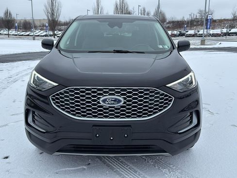 Used 2023 Ford Edge SEL image 16