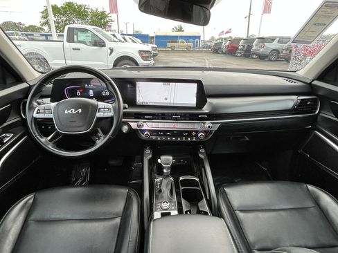 Used 2025 Kia Telluride S AWD/4WD image 36