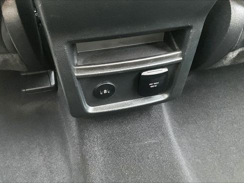 Used 2024 Ford Edge SEL w/ Convenience Package image 37