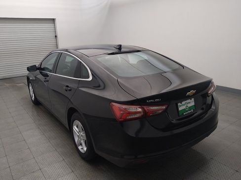 Used 2022 Chevrolet Malibu LT FWD image 5
